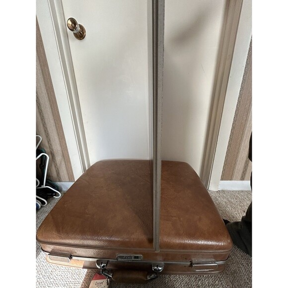 Vogue June 1, 1940 Cover Print Photo 50 Bathing Suits 27x19 Wall Art - Picture 4 of 14